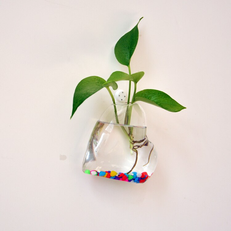 Sikunuo | Heart Shaped Flower Vase