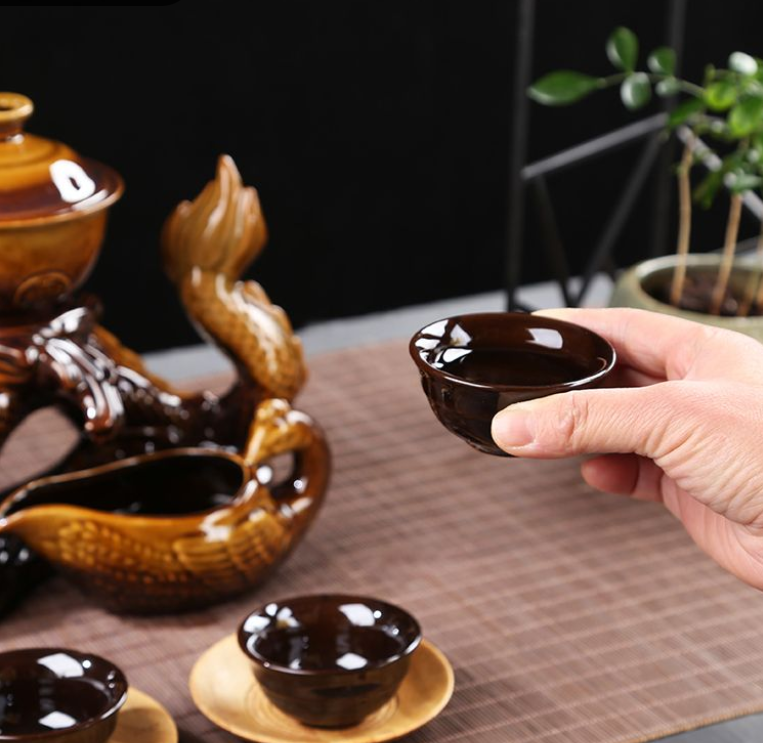 Sikunuo | Rotating Handcrafted Tea Ceremony Set