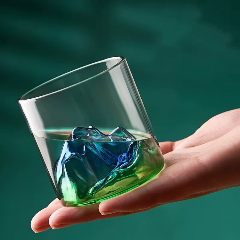 Sikunuo | Mountain Peak Cocktail Glass