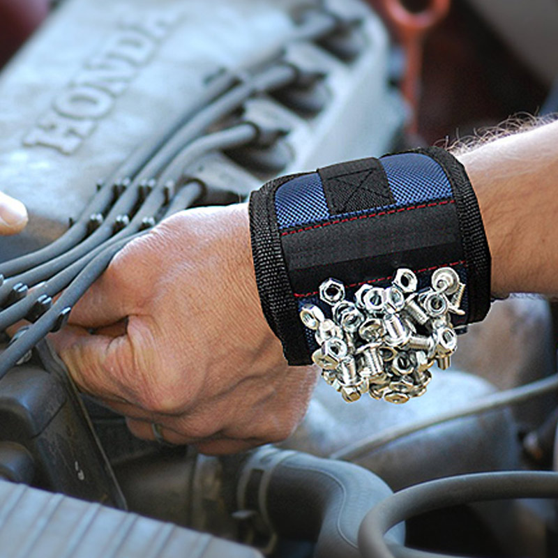Sikunuo | Magnetic Tool Holder Bracelet for Screws and Nails