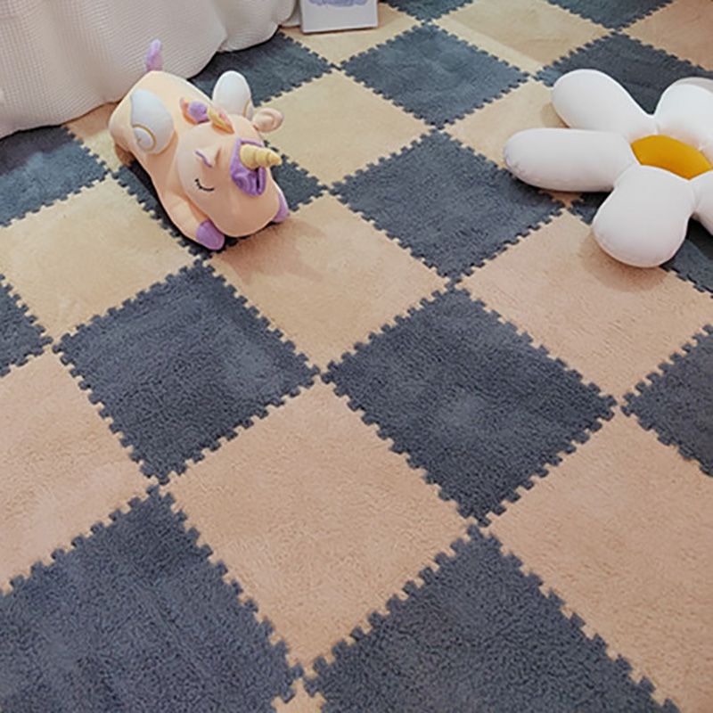 Sikunuo | Modern Tiles and Carpet Plush Cut Composite Non-Slip Carpet Tiles
