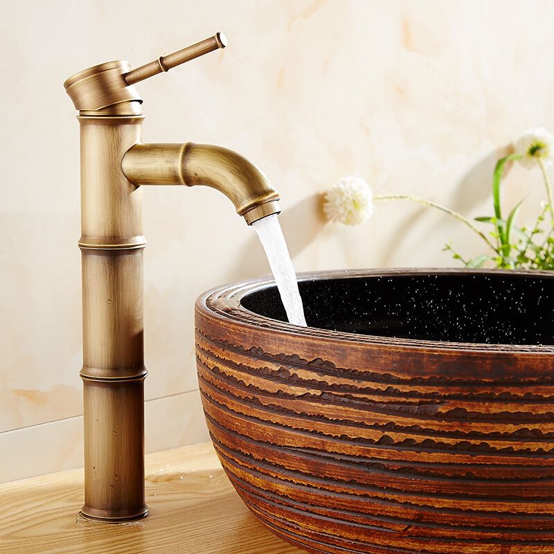 Sikunuo | Farmhouse Brass Bathroom Faucet With Lever Handle Single Hole Sink Faucet