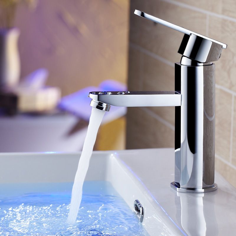 Sikunuo | Bathroom Faucet Brass Lever Handle Single Hole Sink Faucet