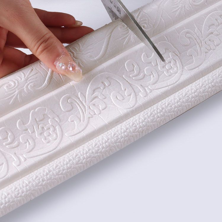 Sikunuo | Modern Baseboards 3D Embossing Baseboard PVC Stereo Base Set of 1