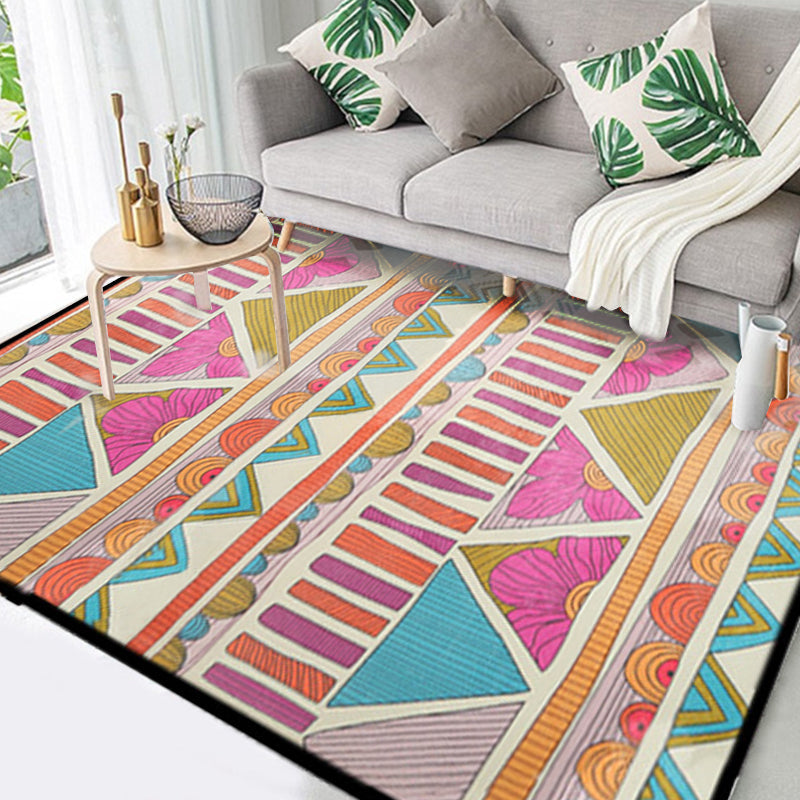 Sikunuo | Pink colored Moroccan geometric rug rustic synthetic indoor rug washable stain-resistant rug with flowers