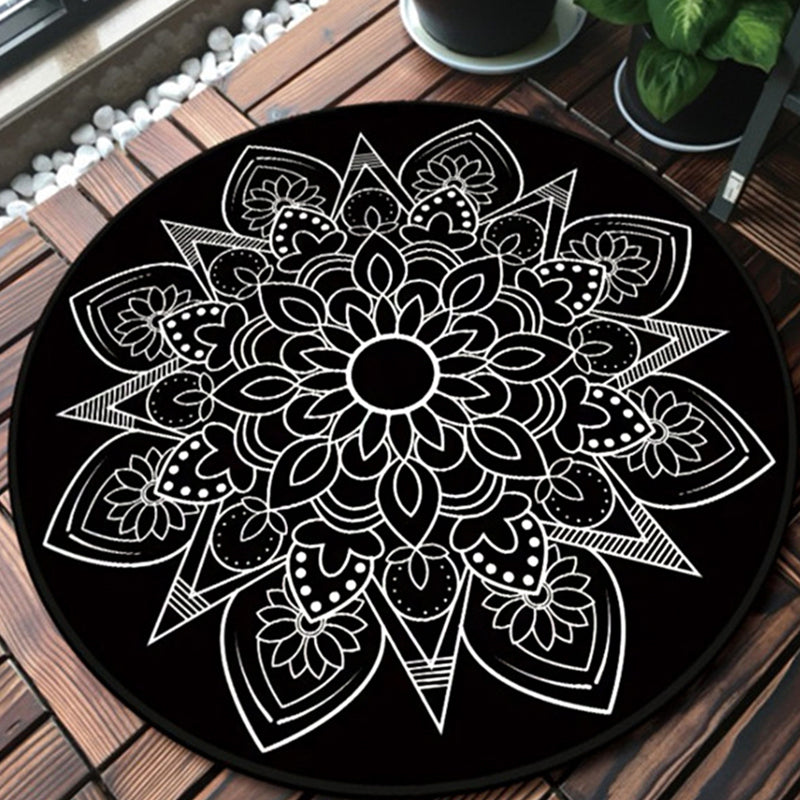 Sikunuo | Tribal Medallion Rug Black and White Southwest Rug Polyester Washable Area Rug for Living Room