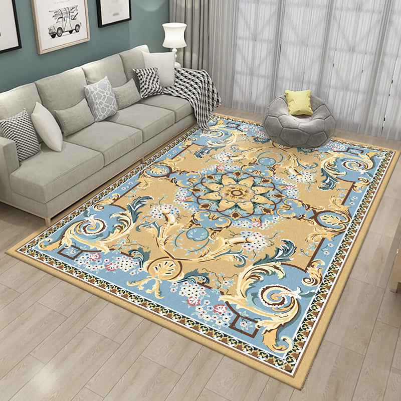 Sikunuo | Mediterranean Moroccan Carpet in Brown Floral Pattern Carpet Polyester Non-Slip Washable Living Room Carpet for Home Decor