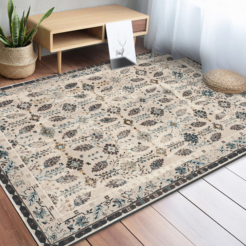 Sikunuo | Vintage eclectic border rug with floral and botanical polyester washable stain-resistant rug for the bedroom
