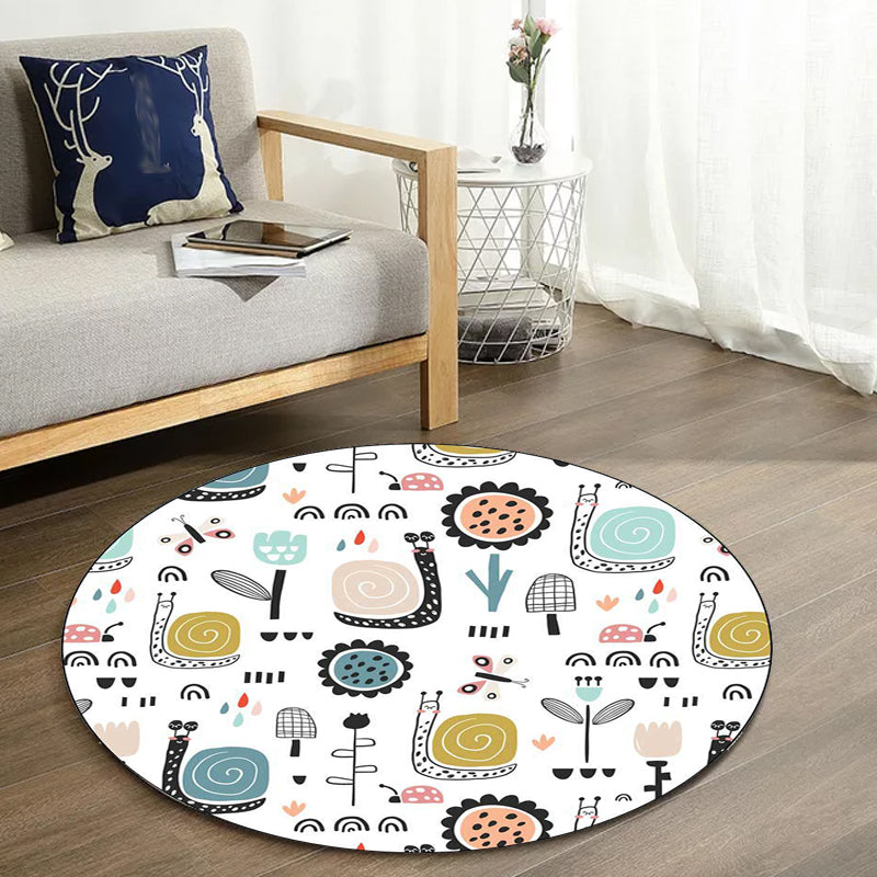 Sikunuo | Unique Children's Carpet in White Animal Snail Butterfly Flower Pattern Carpet Polyester Non-Slip Rug for Children's Room