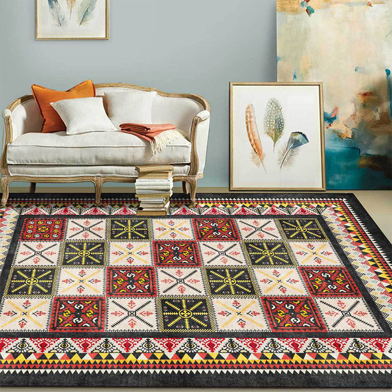 Sikunuo | Tribal Azulejos Pattern Rug Red and Green Mediterranean Rug Polyester Machine Washable Non-Slip Living Room Rug for Bedroom