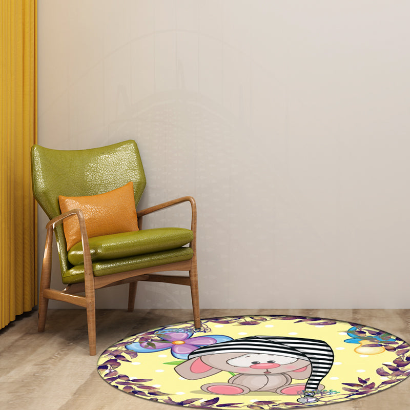 Sikunuo | Beautiful cartoon mouse pattern carpet with flower and leaf pattern Yellow children's carpet Polyester Washable Non-slip area rug for the children's room