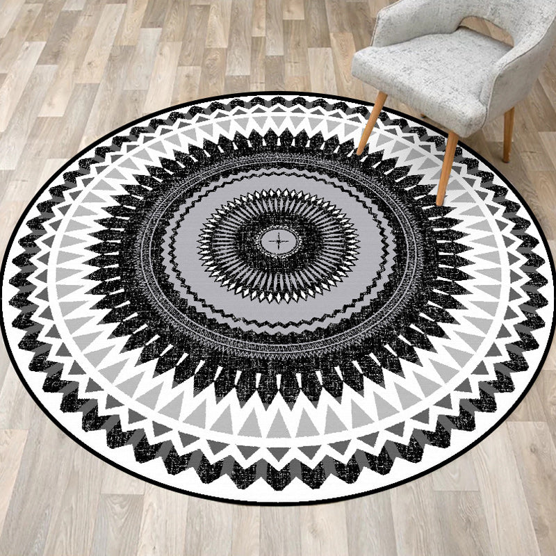 Sikunuo | Vintage concentric circles pattern rug white and black tribal rug polyester washable non-slip backing rug for living room