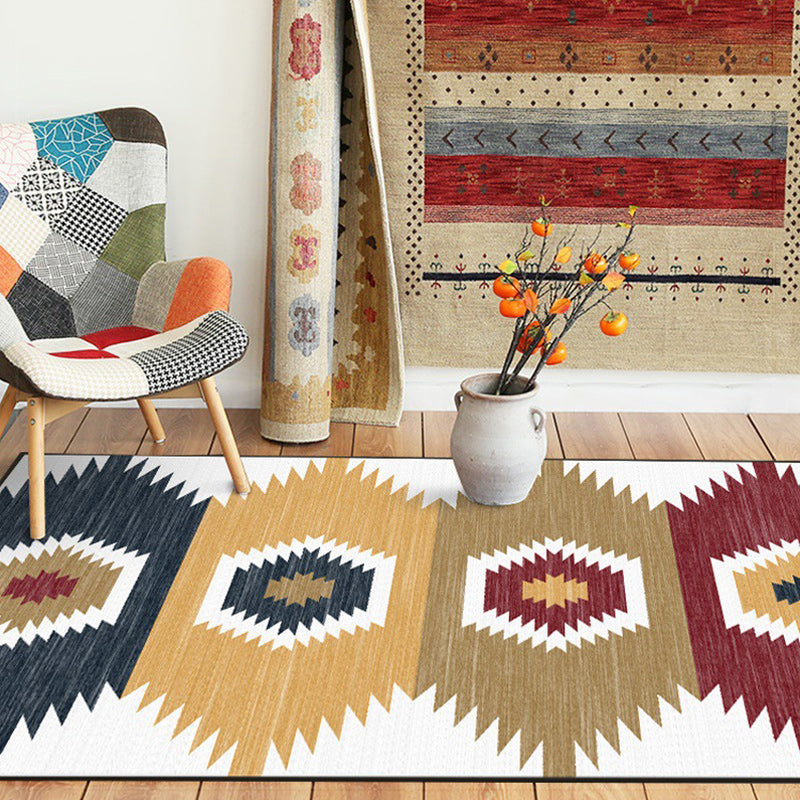 Sikunuo | White and brown bedroom carpet with southwestern geometric pattern, area rug made of polyester with non-slip backing