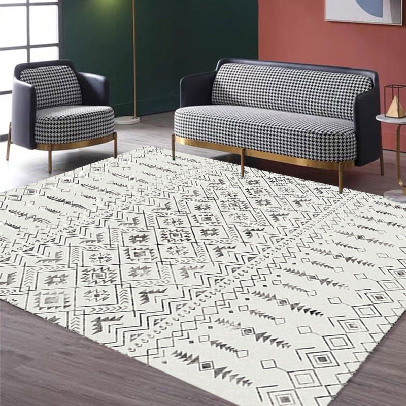 Sikunuo | White and black bohemian carpet Polyester striped pattern carpet pet-friendly washable non-slip backing carpet for decoration