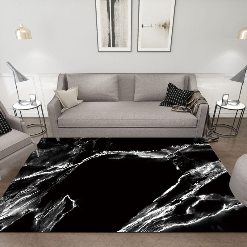 Sikunuo | Casual Abstract Rug Black and White Modernist Area Rug Polyester Non-Slip Pet-Friendly Washable Rug for the Living Room