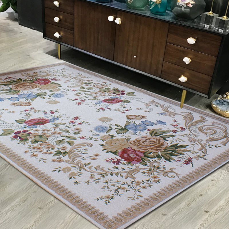 Sikunuo | Traditional Flower Pattern Carpet Khaki Retro Carpet Polyester Washable Pet Friendly Non-Slip Back Area Rug for Living Room