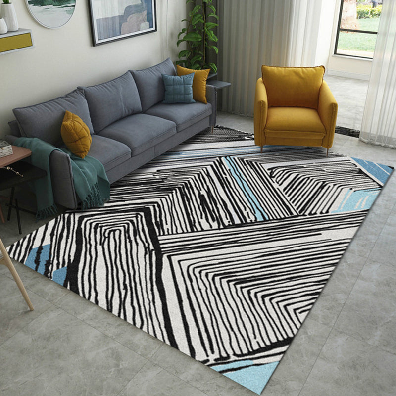 Sikunuo | Novelties Bedroom Carpet in Black and White Geometric Stripes Print Carpet Polyester Washable Area Rug
