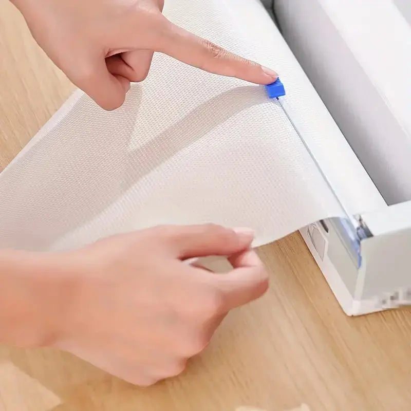 Sikunuo | Disposable Cutting Mat – Effortless & Hygienic Food Preparation Anywhere