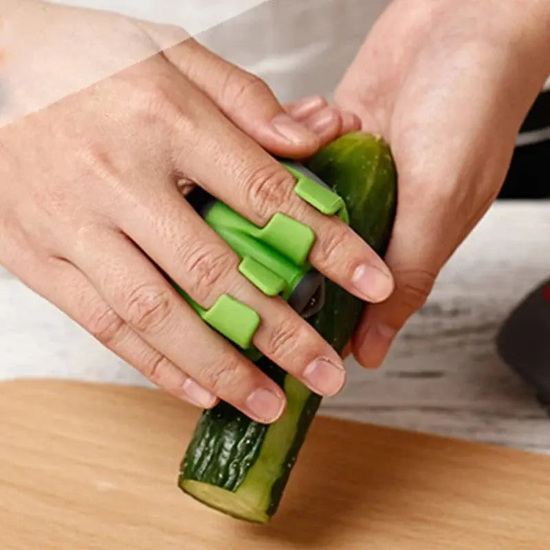 Sikunuo | Safe & Effortless Finger Peeler – PRedects Hands & Cuts Quickly