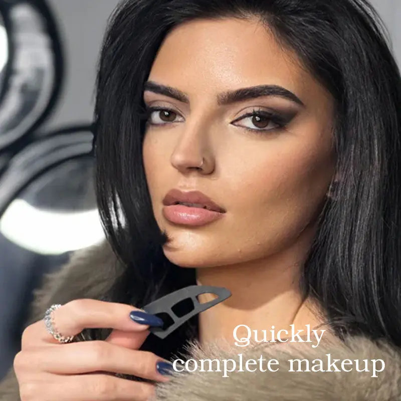 Sikunuo | Eye makeup aid for even eyeshadow
