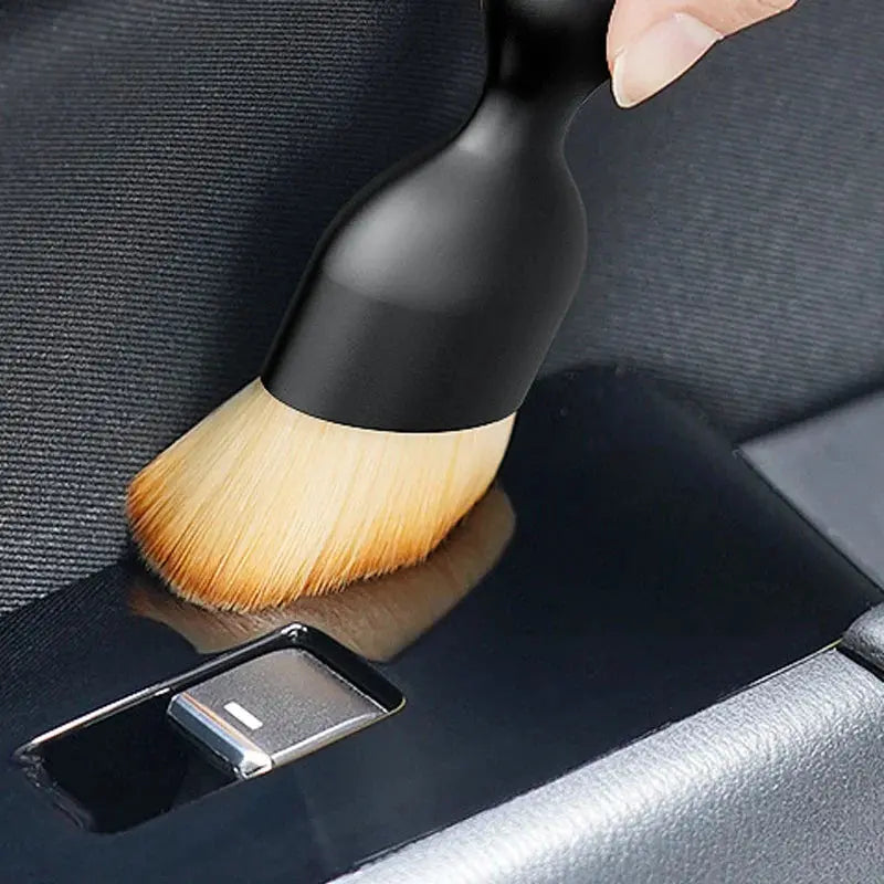 Sikunuo | Auto cleaning brush with soft bristles