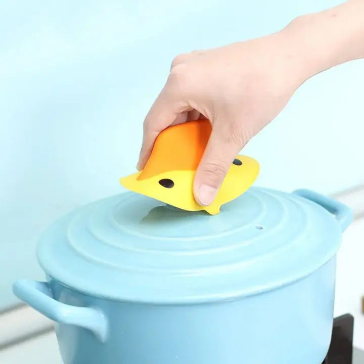 Sikunuo | Yellow Ducks heat-resistant silicone mat