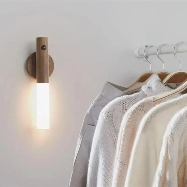 Sikunuo | Portable LED Night Light with Motion Sensor