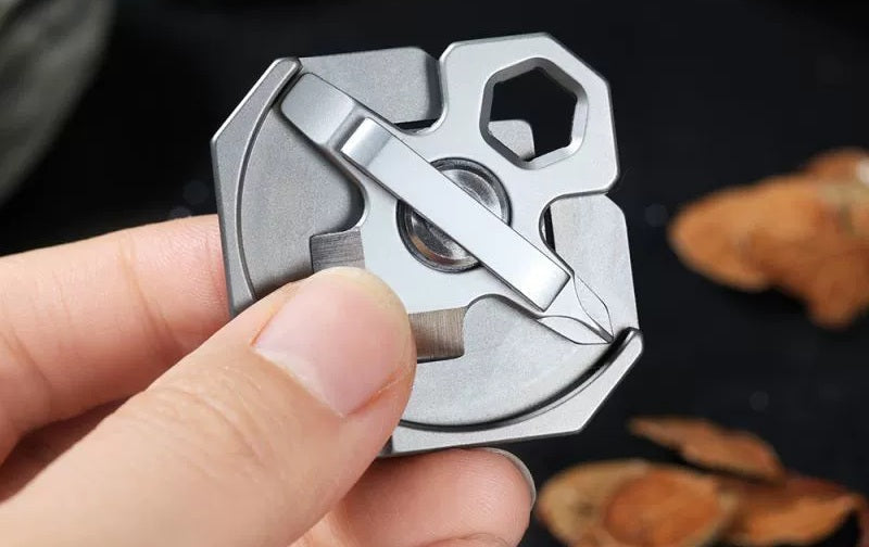 Sikunuo | Titanium EDC Multi-Tool - Screwdriver, Wrench, Cool Pendant