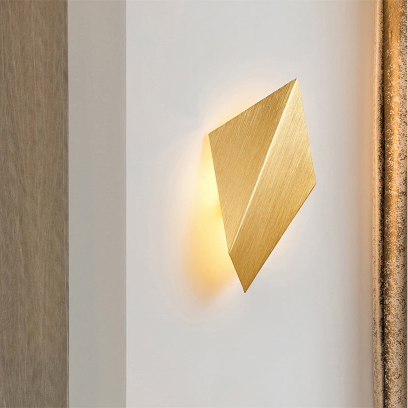 Sikunuo | Metallic geometric wall-mounted light postmodern 1 light black/gray/white wall lamp fixture
