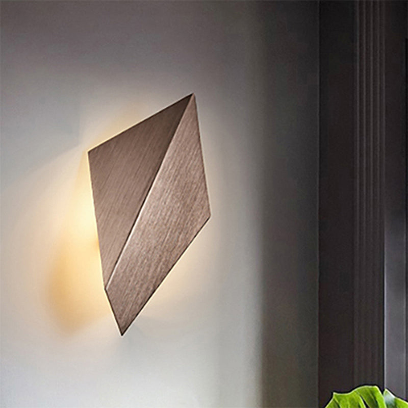 Sikunuo | Metallic geometric wall-mounted light postmodern 1 light black/gray/white wall lamp fixture
