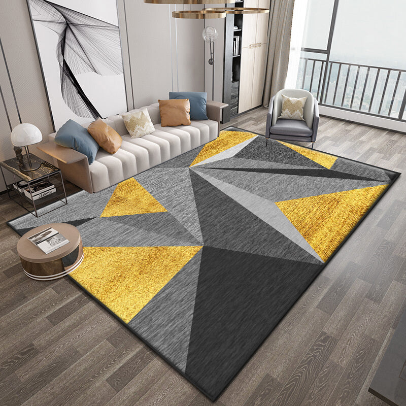 Sikunuo | Nice 3D Effect Triangle Rug Multicolor Contemporary Rug Polypropylene Machine Washable Pet Friendly Non-Slip Rug for Home