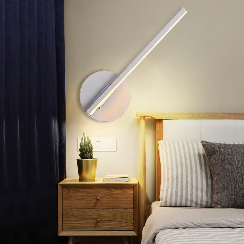 Sikunuo | Black/White Linear Wall Lamp Minimal Acrylic LED Wall Light for Bedroom in Warm/White Light