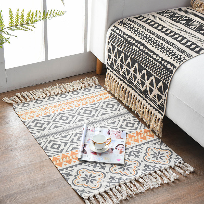 Sikunuo | Western Bedroom Rug Multicolored Geometric Print Rug Polyester Handwoven Pet-Friendly Area Rug with Fringes