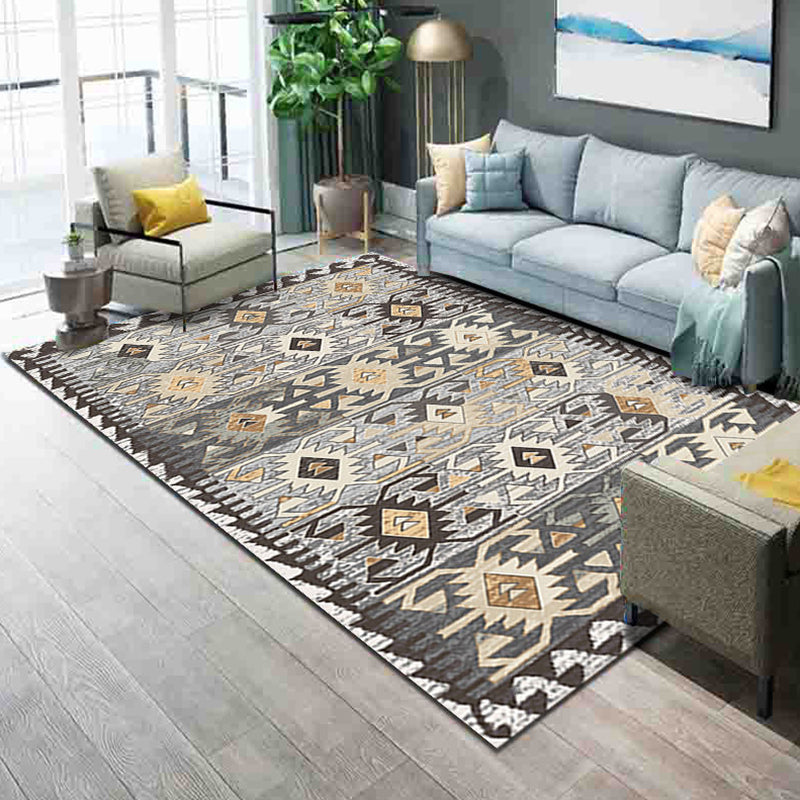 Sikunuo | Western Parlor Rug Multicolored Geometric Pattern Area Rug Polypropylene Easy Care Pet Friendly Washable Indoor Rug