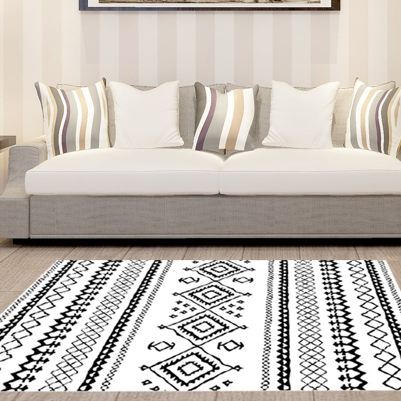 Sikunuo | Diamond geometric southwest rug for bedroom synthetic pet-friendly area rug in black and white