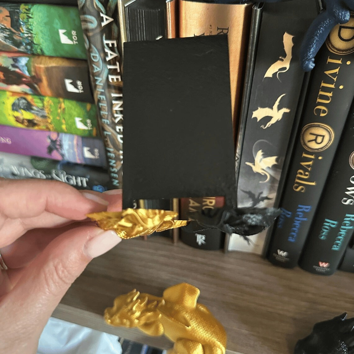 Dragon Heart Bookshelf Decor