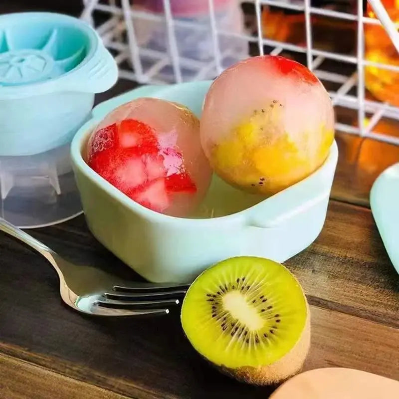 Sikunuo | 2+2 | Slowly melting ice ball molds