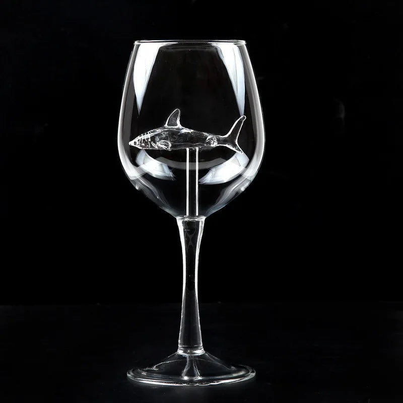 Sikunuo | Built-in Shark Sea Wine Glasses