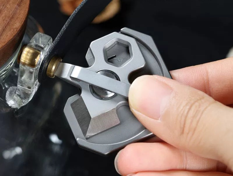 Sikunuo | Titanium EDC Multi-Tool - Screwdriver, Wrench, Cool Pendant