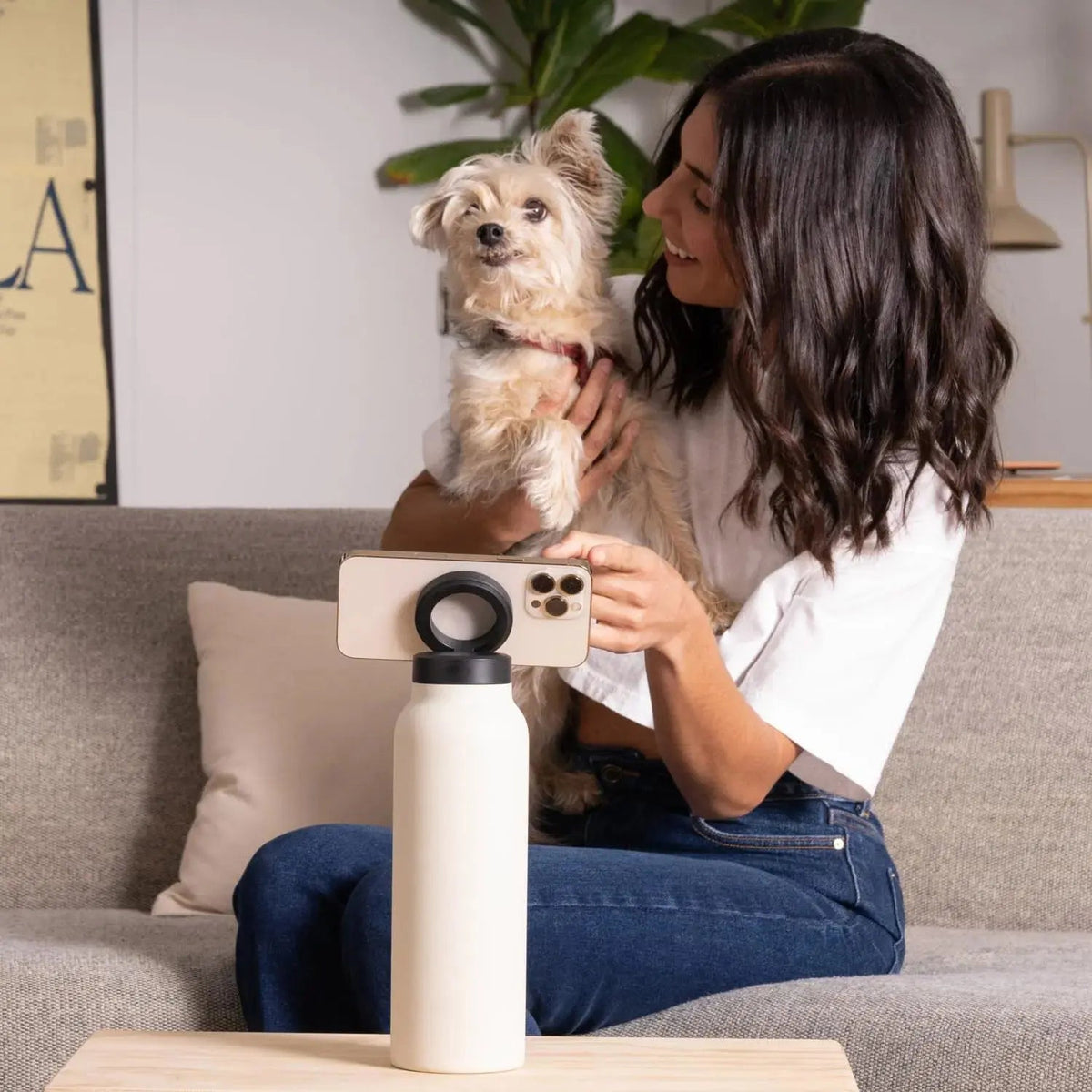 Sikunuo | 3-in-1 insulated cup with magnetic bottom and phone holder