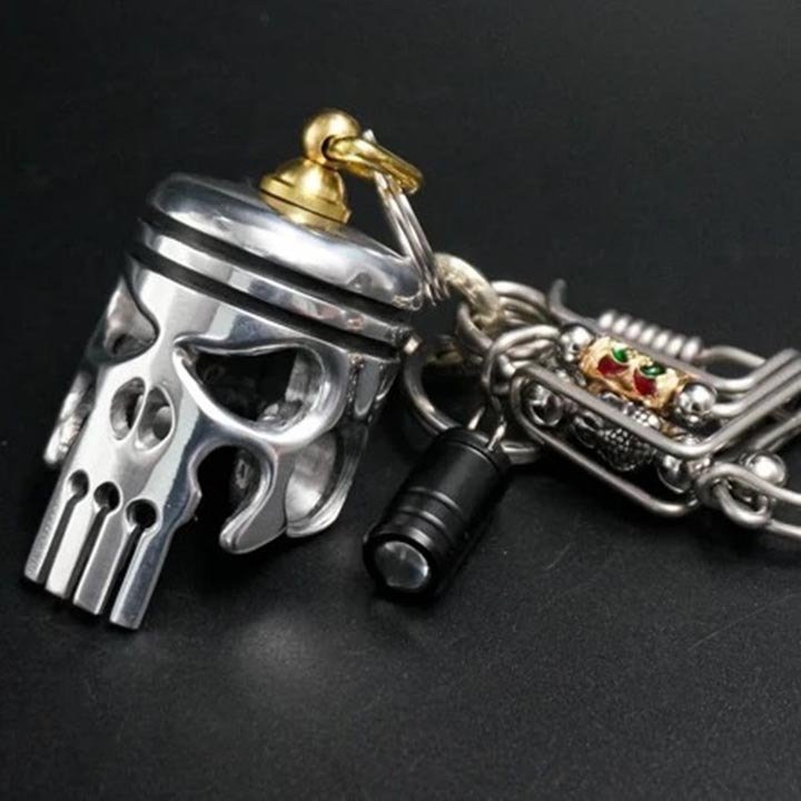 Sikunuo | Piston art skull keychain [pendant/flashlight/bottle opener]
