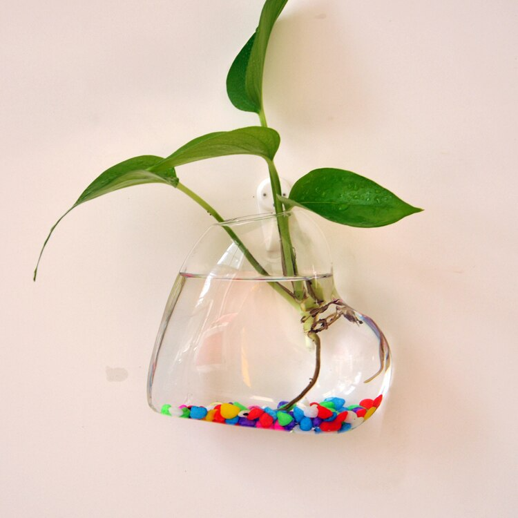 Sikunuo | Heart Shaped Flower Vase