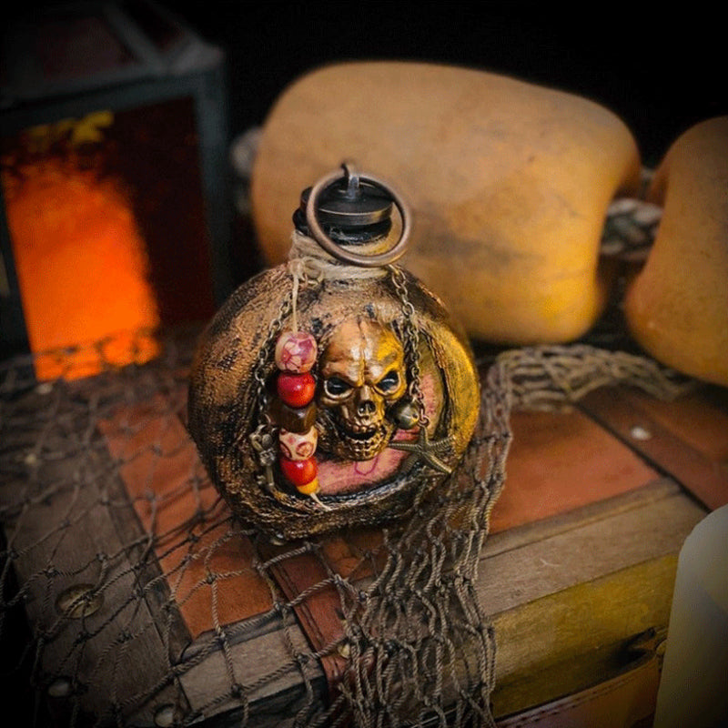 Skull Pirate Rum Bottle made of Resin | Sikunuo