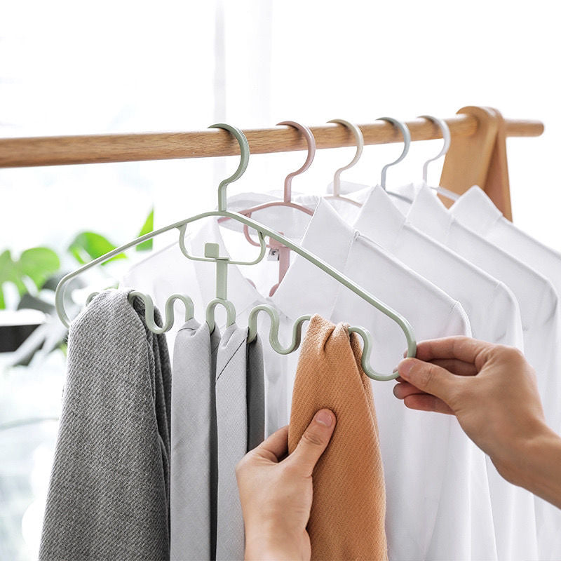 Sikunuo | Japanese Space-Saving Wavy Cloth Hanger