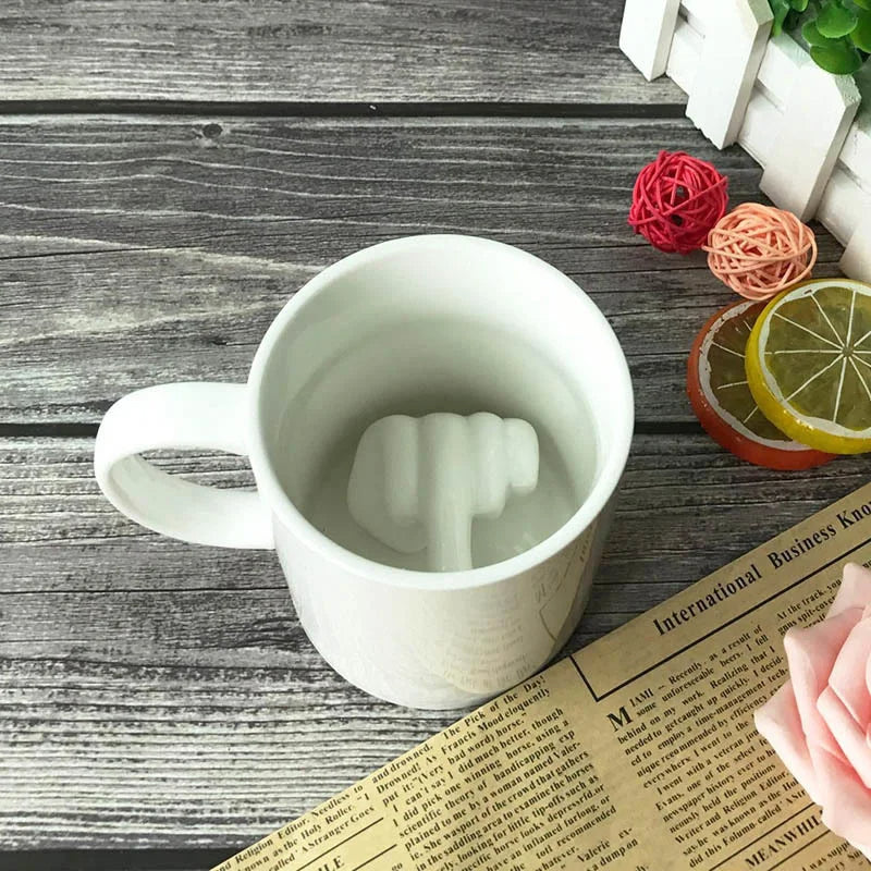 Sikunuo | Middle Finger Ceramic Mug