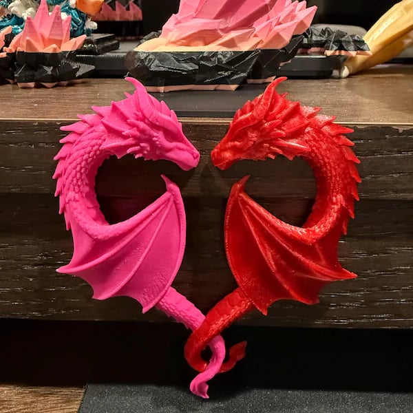 Dragon Heart Bookshelf Decor