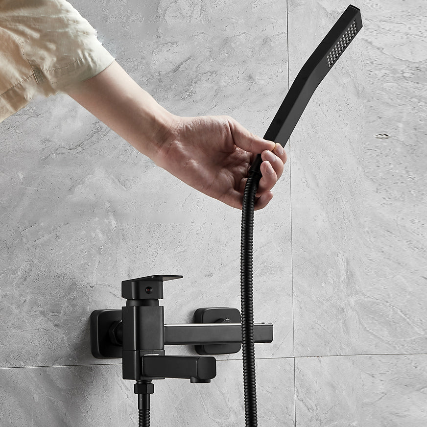 Sikunuo | Wall-mounted metal bathtub faucet low arc swivel bathroom faucet