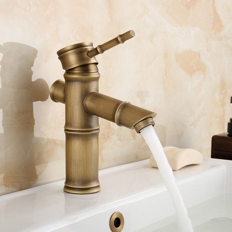 Sikunuo | Farmhouse Brass Bathroom Faucet With Lever Handle Single Hole Sink Faucet