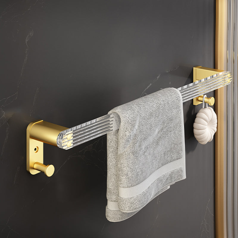 Sikunuo | 6-piece bathroom accessory set made of gold-colored metal bathroom hardware set
