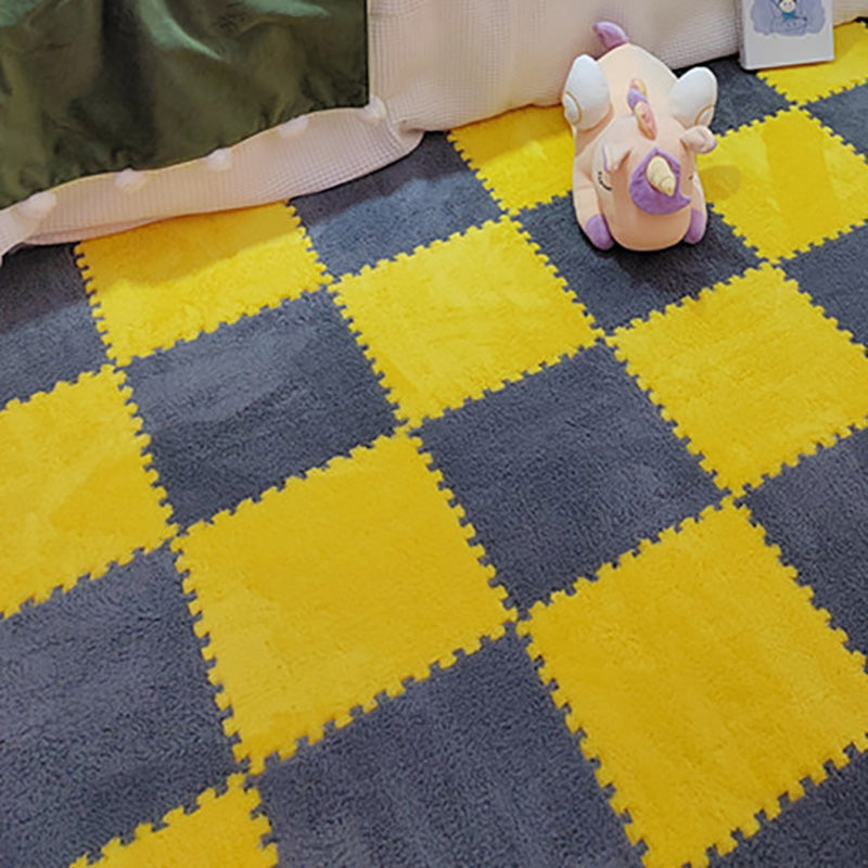 Sikunuo | Modern tiles and carpet plush cut composite non-slip carpet tiles